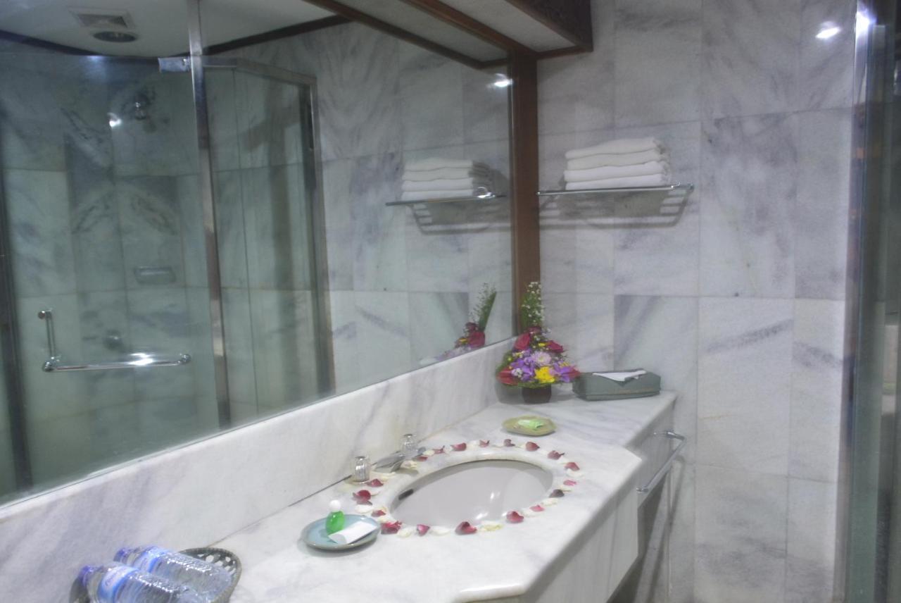 Puri Padi Hotel Ubud Buitenkant foto