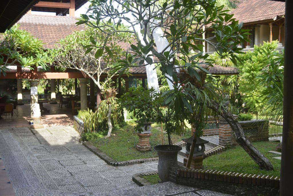 Puri Padi Hotel Ubud Buitenkant foto